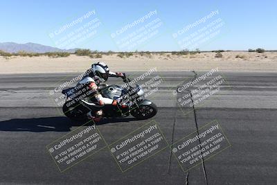 media/Dec-01-2025-Moto Forza (Mon) [[2daa91e15f]]/3-Beginner Group/Session 4 (Turn 10 Inside)/